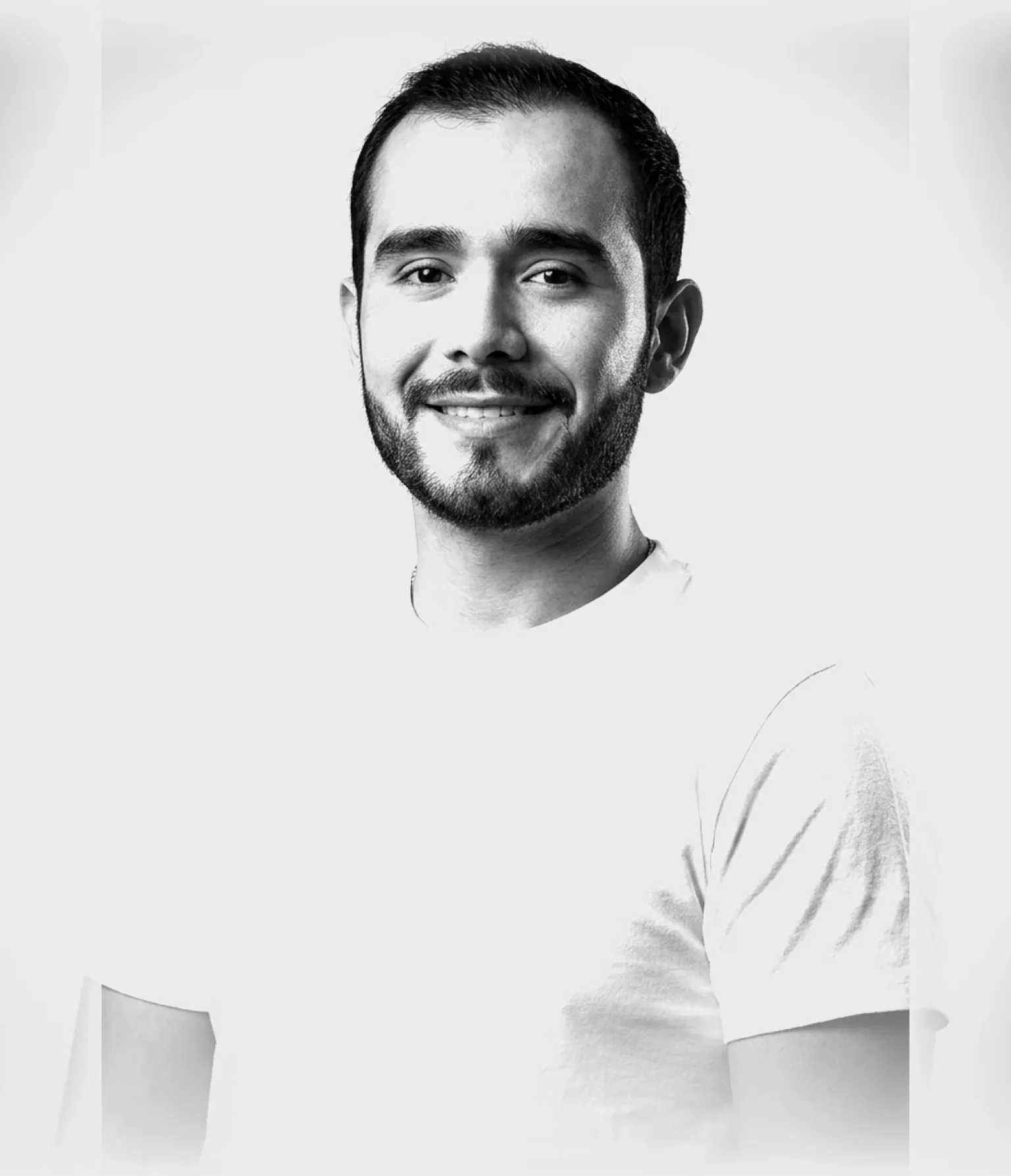 Abdiel Hernández, available for Laravel development projects